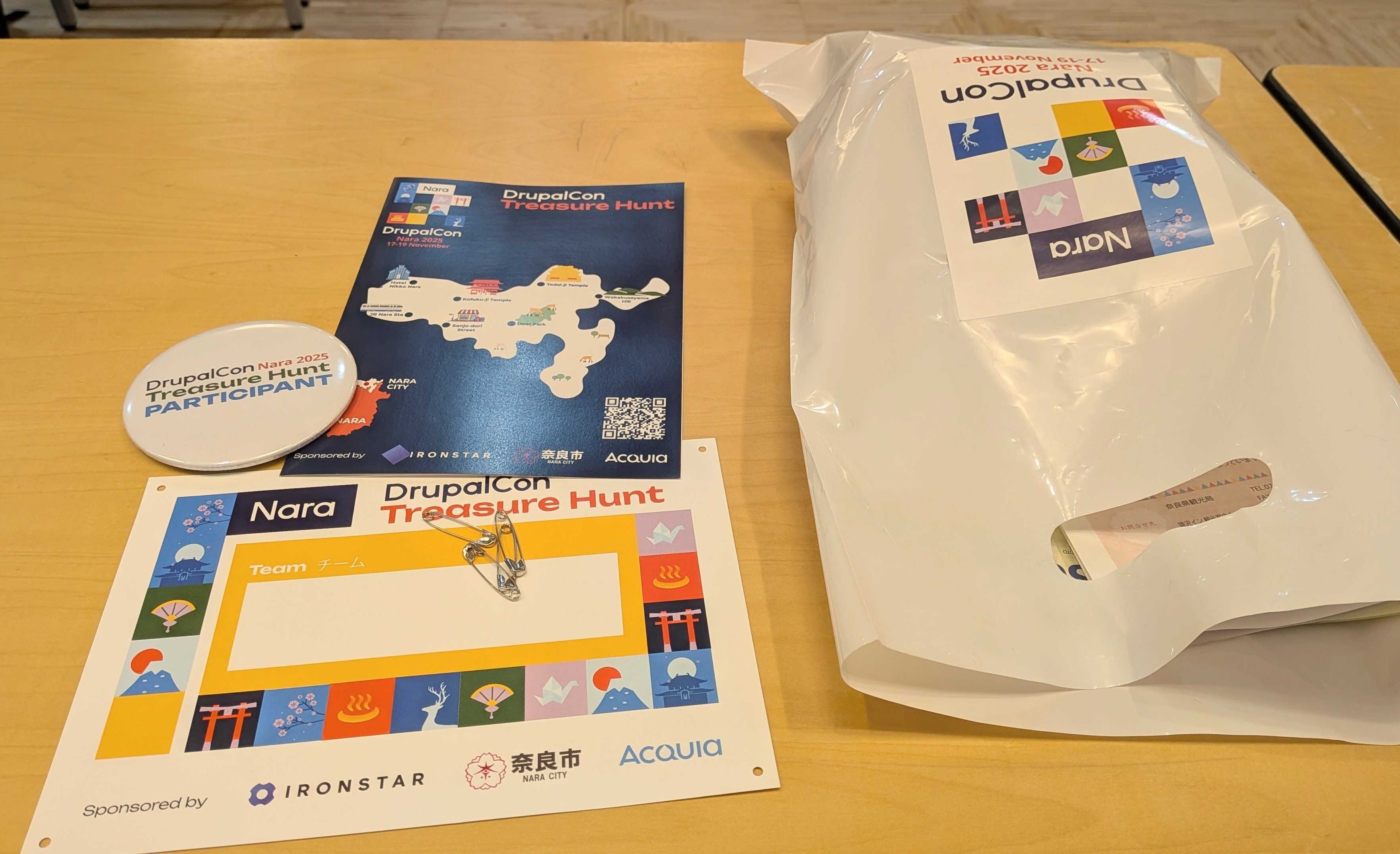 缶バッジやスコアシートなどの配布物